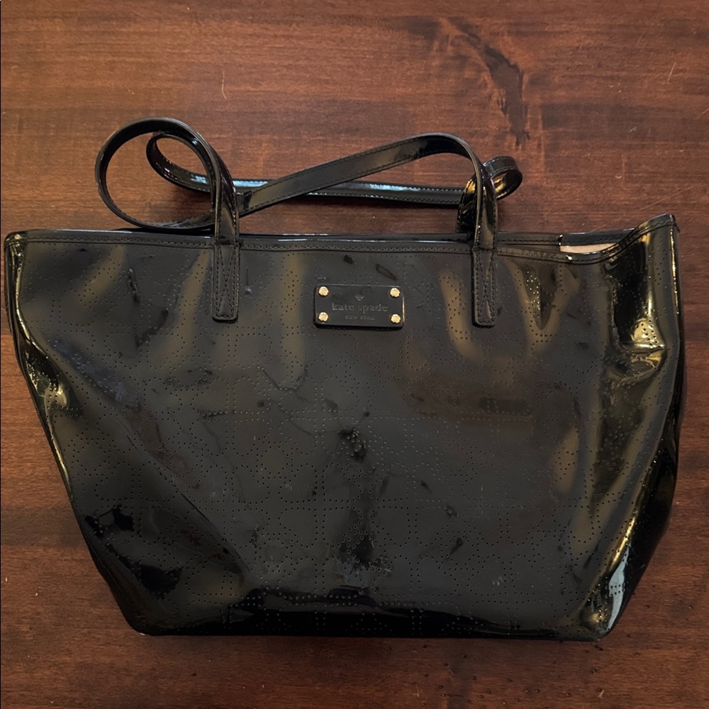 Kate Spade New York Harmony Metro tote bag in black patent leather